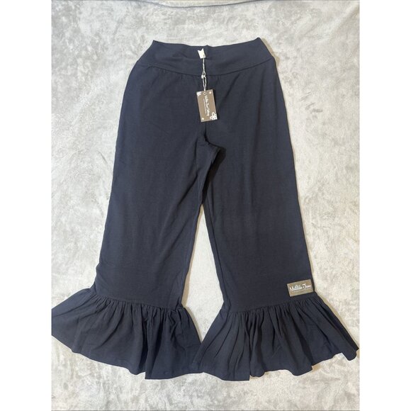 Matilda Jane Women’s Capri Pants Medium Black Big Ruffle Hem Cropped - Picture 3 of 9